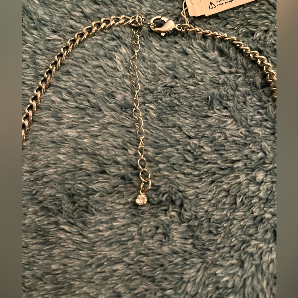 NWT Fun Necklace! - Picture 3 of 4